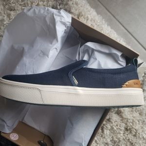 Mens Toms TRVL Lote Size 9